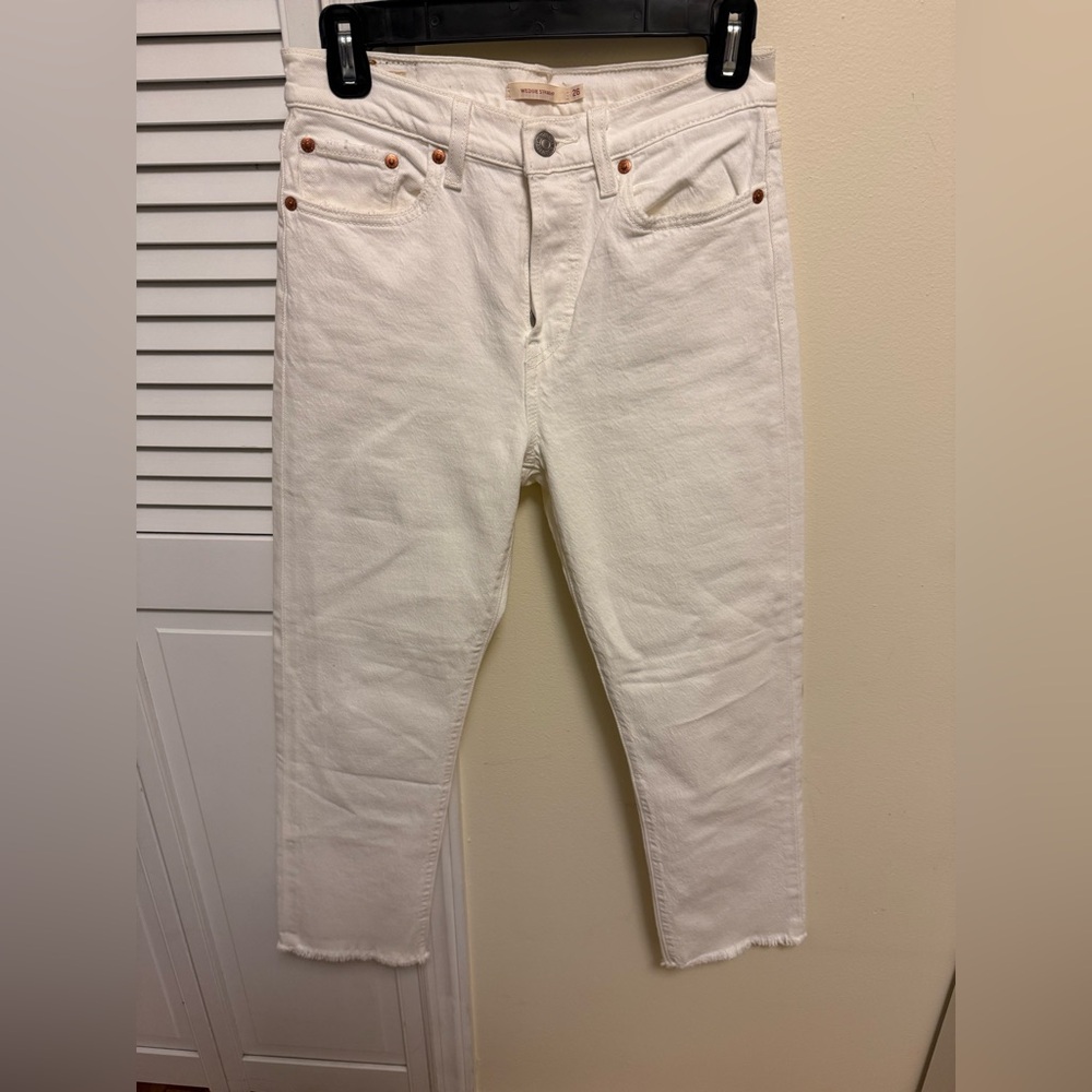 Levi’s Wedgie Straight Crop Jeans
